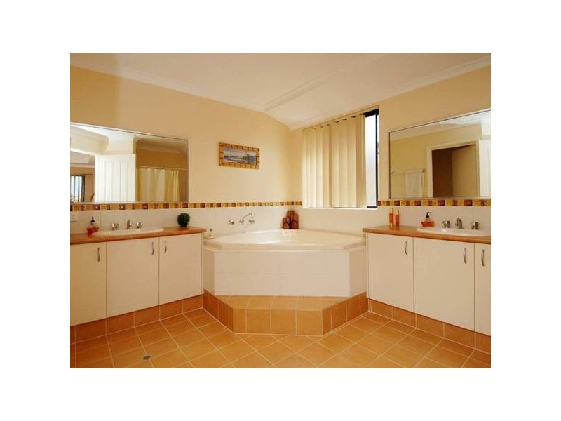 12 Goodwick Street, Butler WA 6036