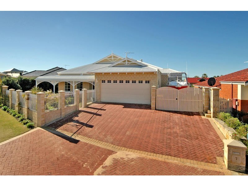 7 Prince Court, Quinns Rocks WA 6030
