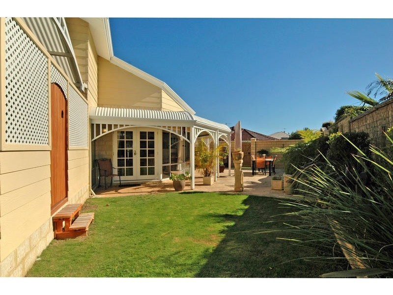 7 Prince Court, Quinns Rocks WA 6030