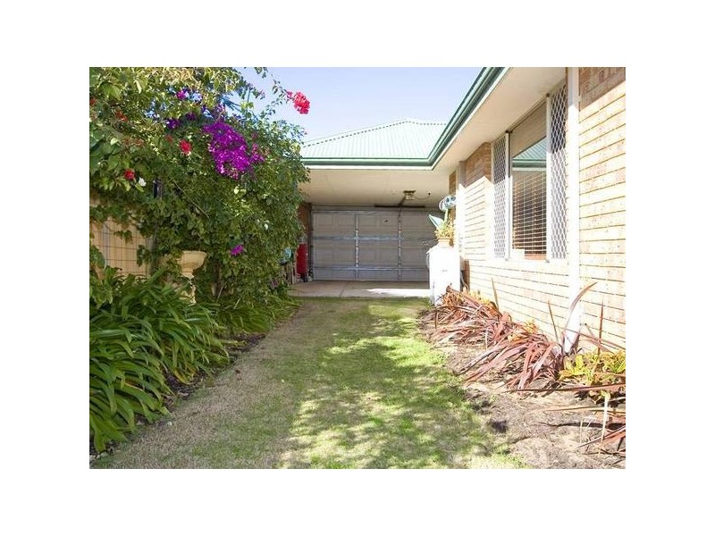 15 Orwell Way, Butler WA 6036