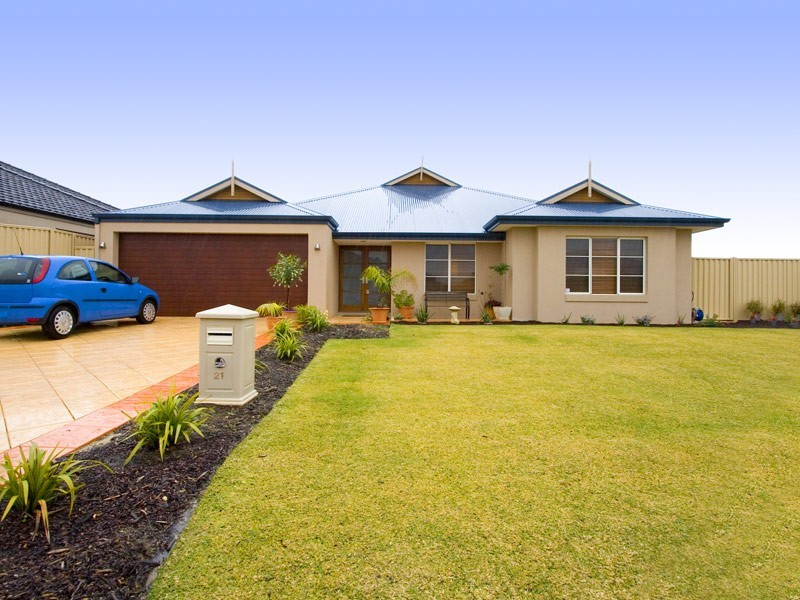 21 Ormond Bend, Butler WA 6036