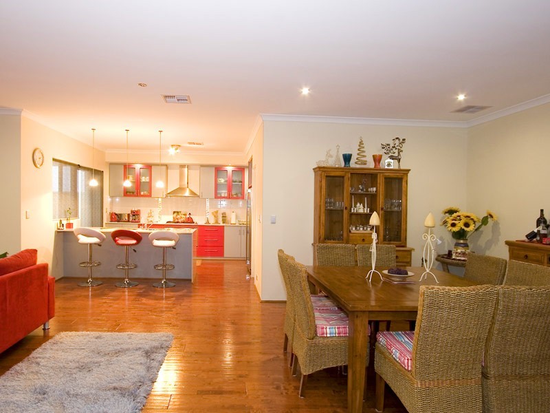 21 Ormond Bend, Butler WA 6036