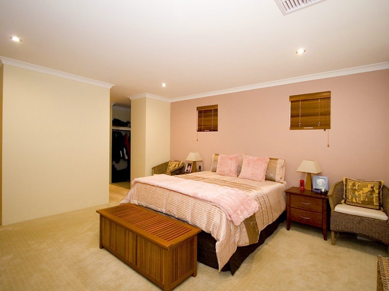 21 Ormond Bend, Butler WA 6036