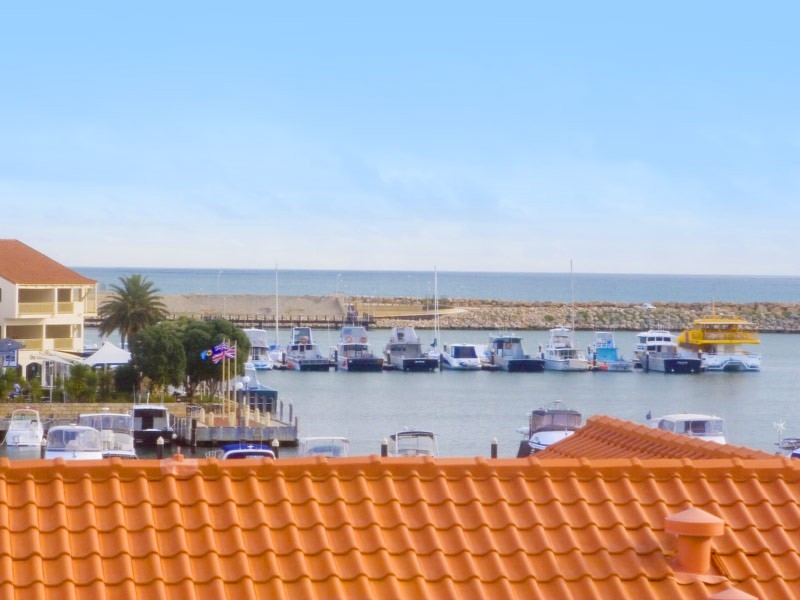 15 / 14 Itea Place, Mindarie WA 6030