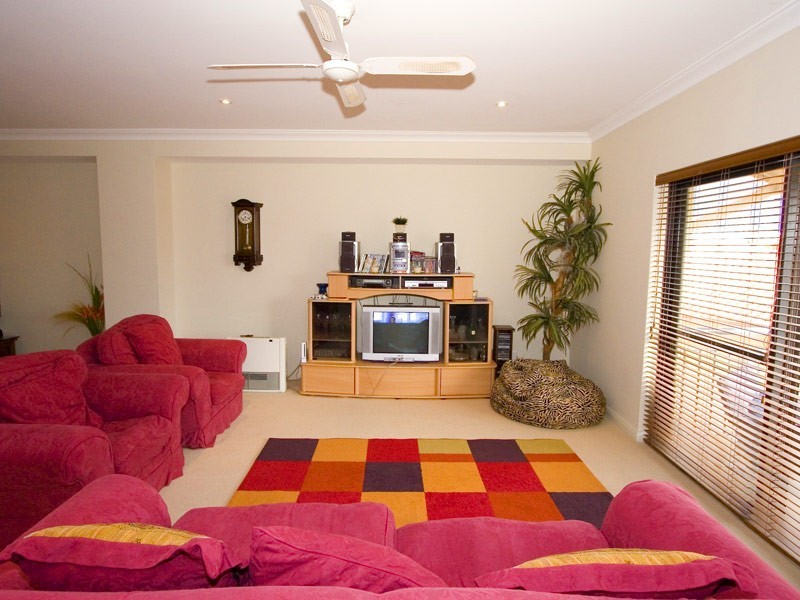 15 / 14 Itea Place, Mindarie WA 6030