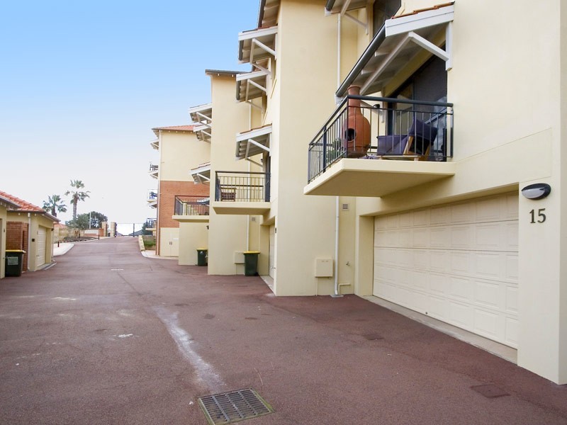 15 / 14 Itea Place, Mindarie WA 6030