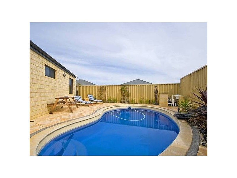 3 Maryport Way, Butler WA 6036