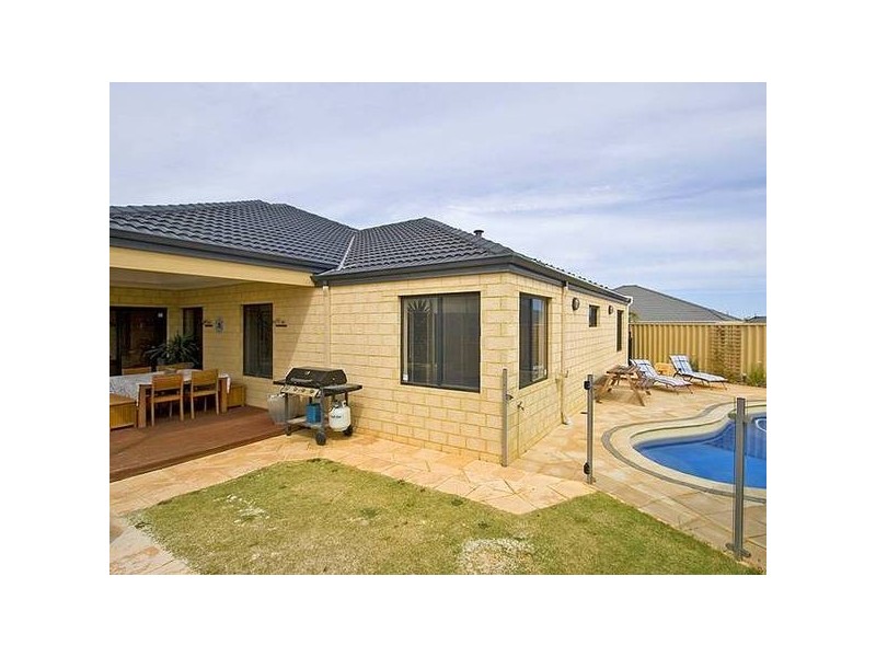 3 Maryport Way, Butler WA 6036