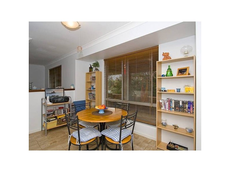 14 Christmas Avenue, Heathridge WA 6027