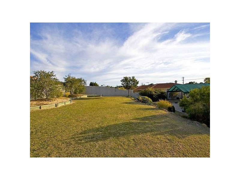 14 Christmas Avenue, Heathridge WA 6027