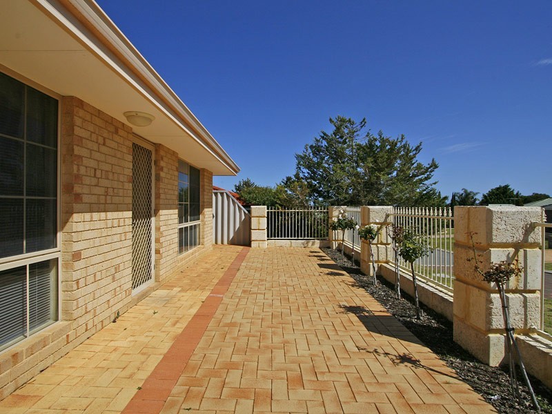 24 Marco Polo Mews, Currambine WA 6028
