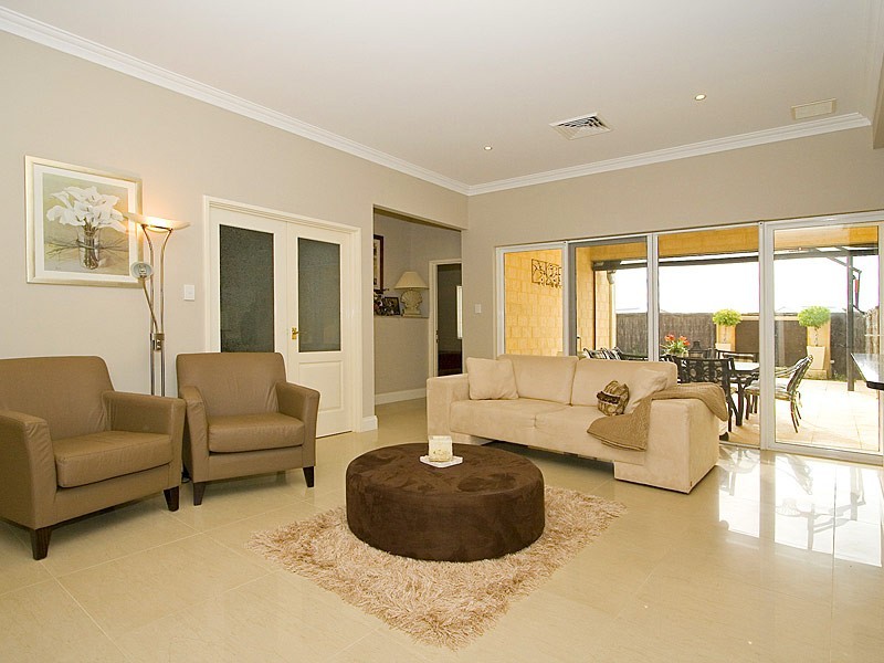 2 Whitewell Way, Butler WA 6036