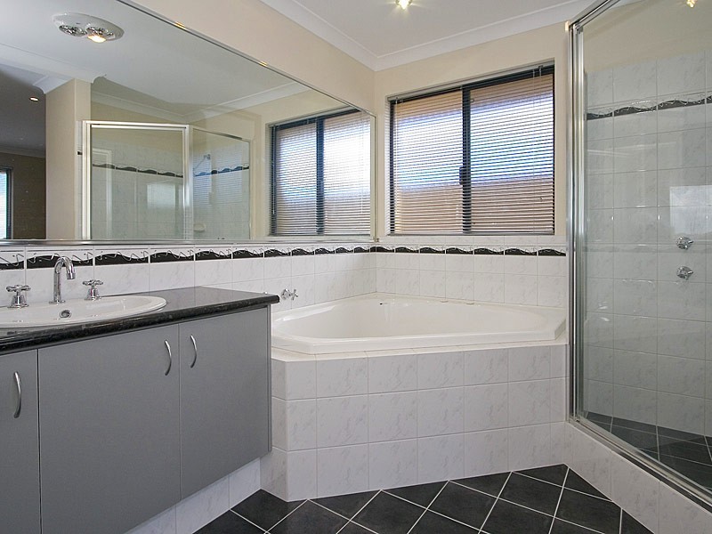 18 Kilkee Street, Ridgewood WA 6030