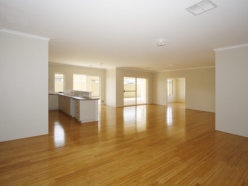 2 Wick Link, Butler WA 6036