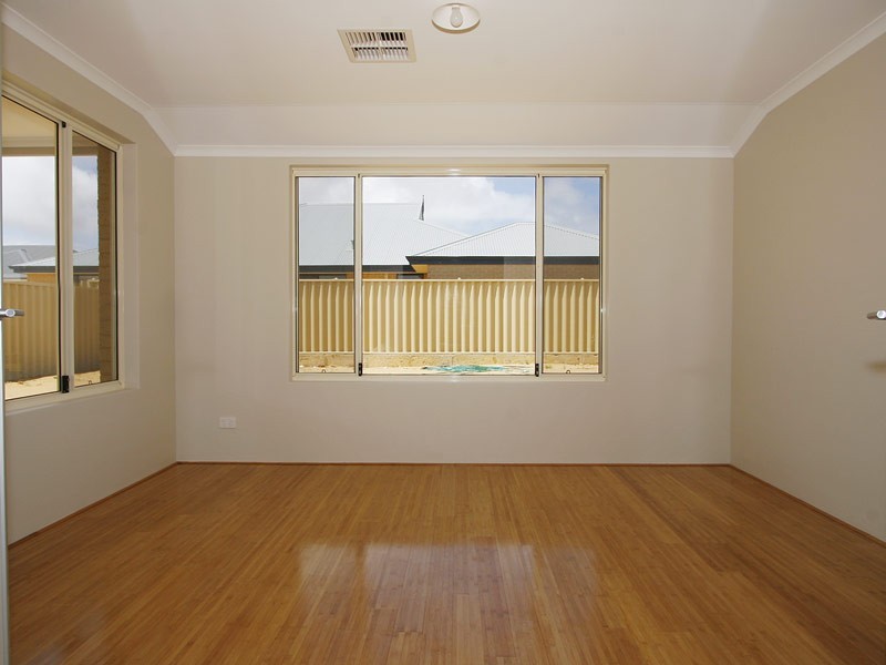 2 Wick Link, Butler WA 6036