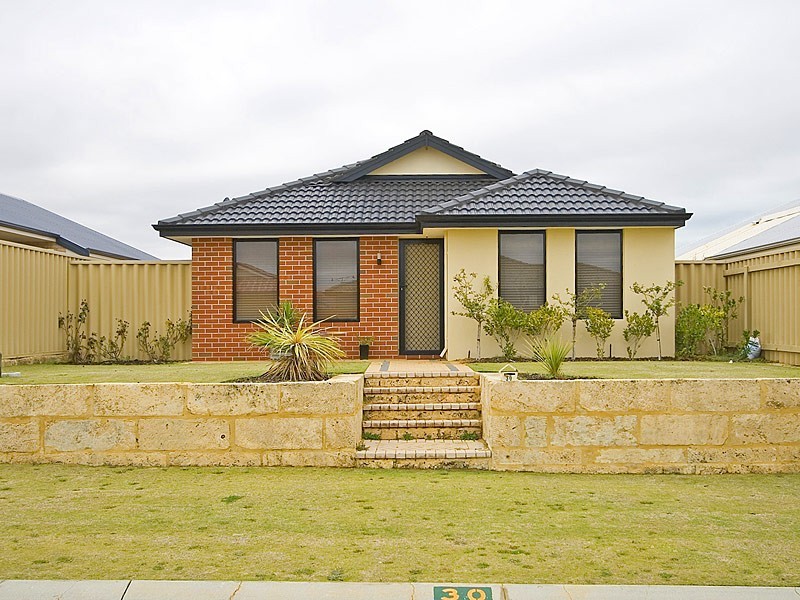30 Heysham Bend, Butler WA 6036