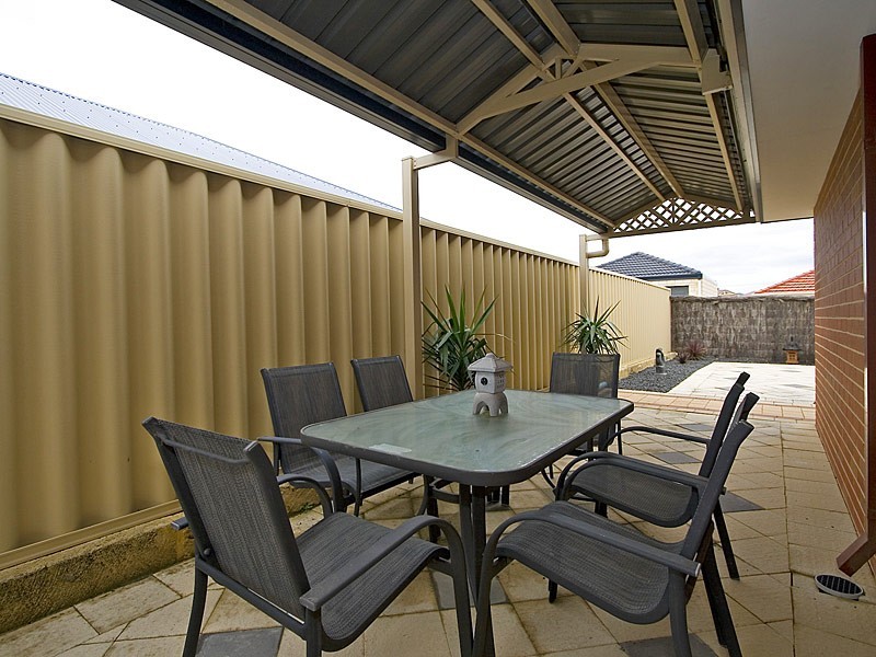 30 Heysham Bend, Butler WA 6036