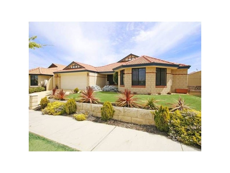 19 Camborne Parkway, Butler WA 6036