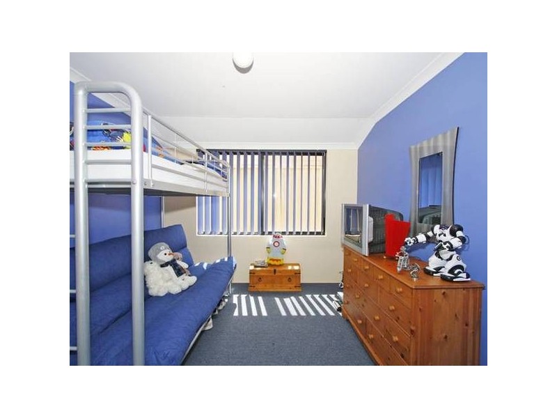 19 Camborne Parkway, Butler WA 6036