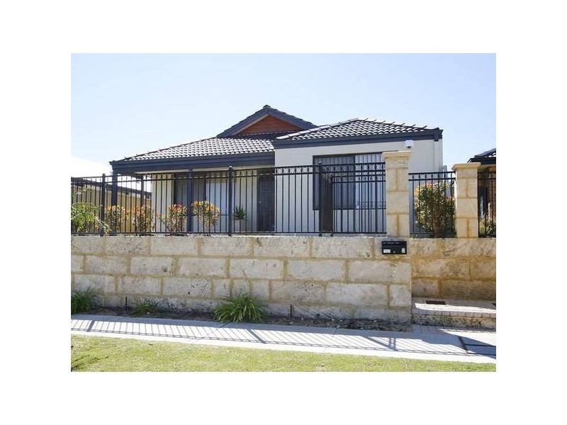 4 Colmworth Way, Butler WA 6036