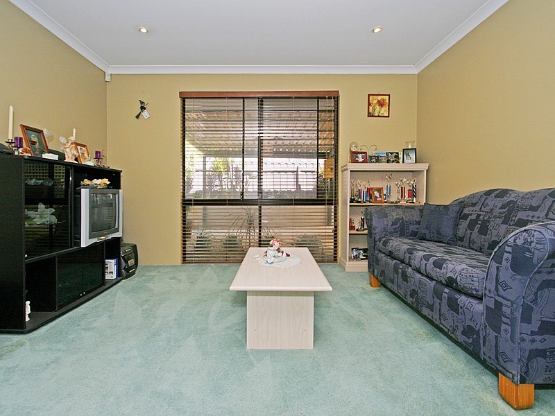 3 Asheville Parade, Landsdale WA 6065