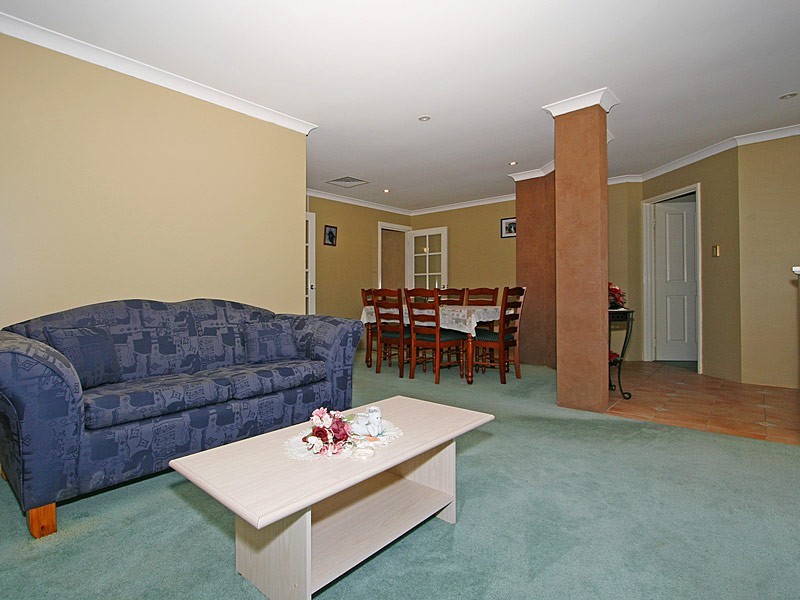 3 Asheville Parade, Landsdale WA 6065