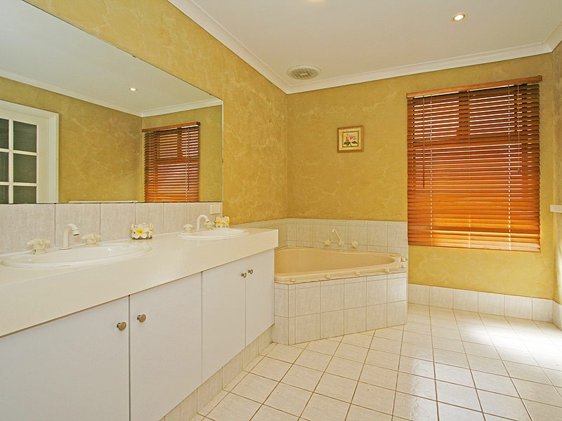 3 Asheville Parade, Landsdale WA 6065