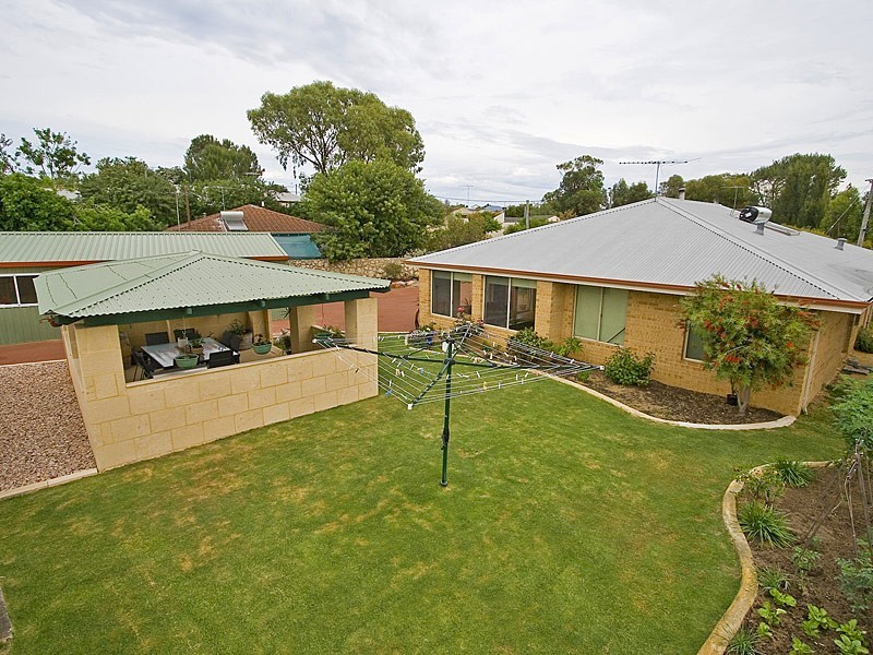 12 Frigate Crescent, Yanchep WA 6035