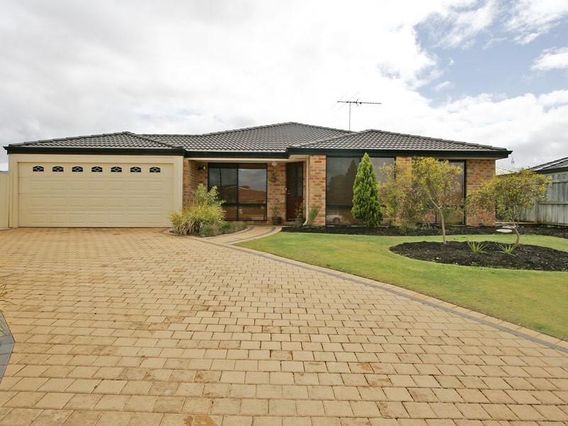 4 Presto Close, Quinns Rocks WA 6030
