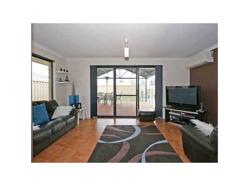 30 Pembury Way, Butler WA 6036