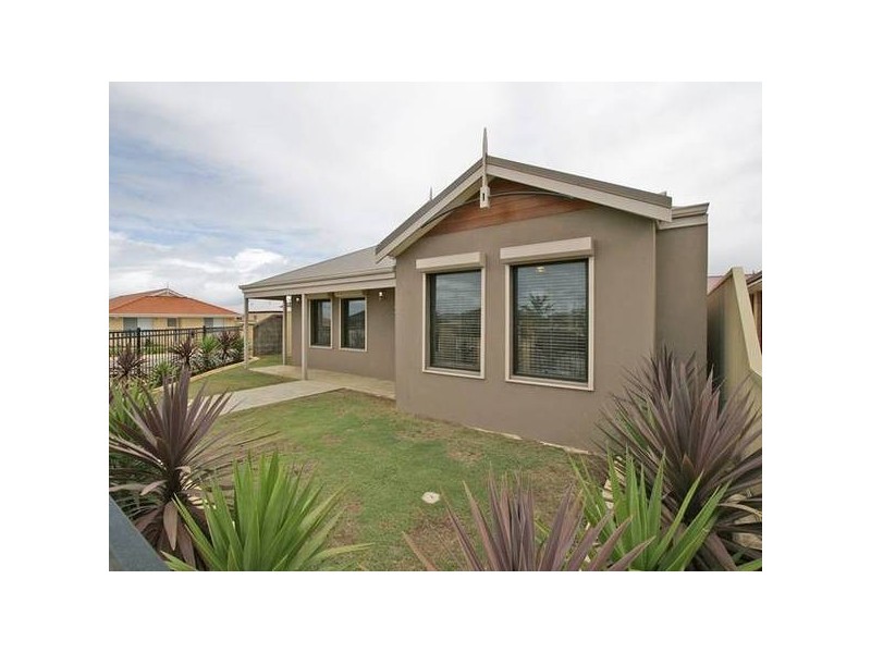5 Sheldwich Loop, Butler WA 6036