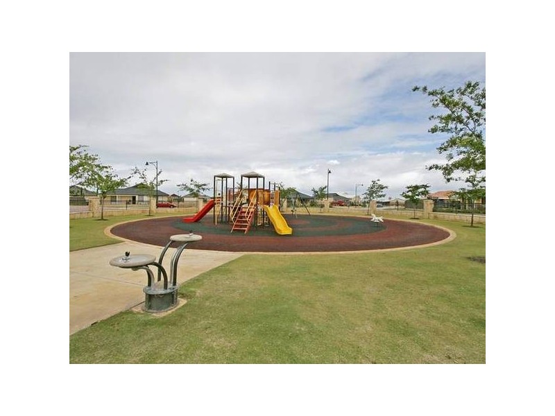 5 Sheldwich Loop, Butler WA 6036