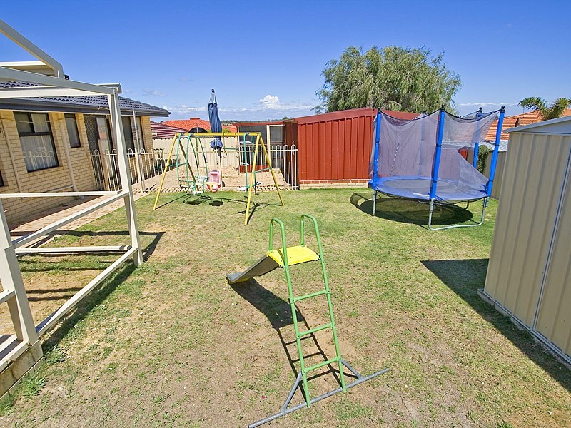 11 Voltaire Crescent, Ridgewood WA 6030
