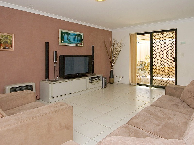 11 Voltaire Crescent, Ridgewood WA 6030