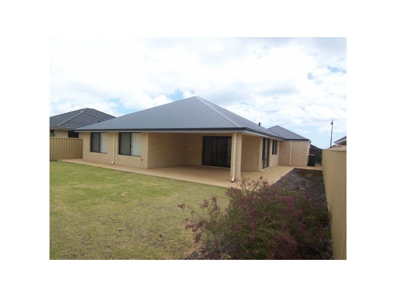25 Ardglass Gardens, Ridgewood WA 6030