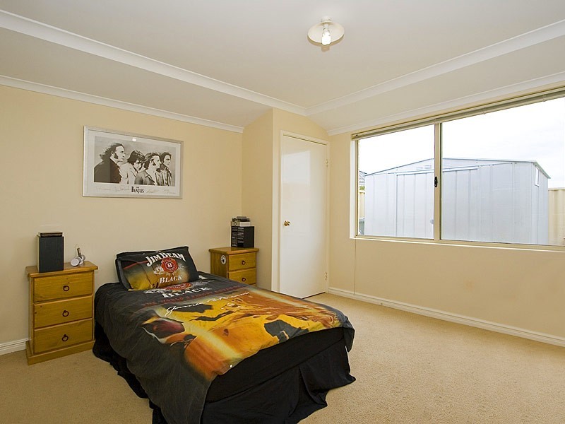 4 Haslingfield Way, Butler WA 6036