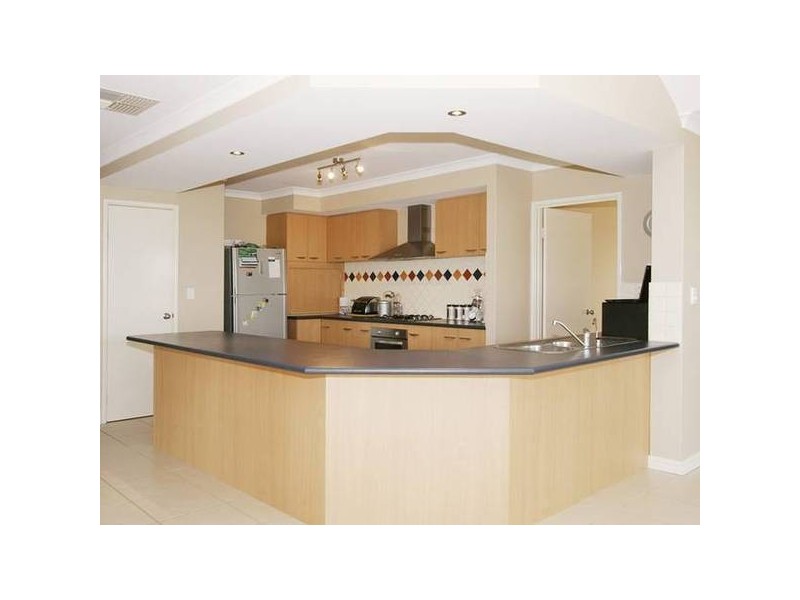 5 Chepstow Way, Butler WA 6036