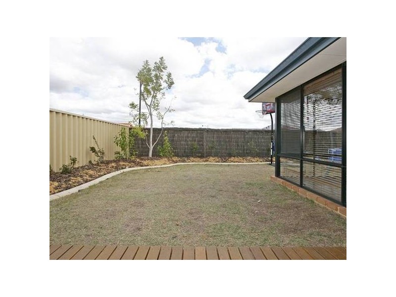 5 Chepstow Way, Butler WA 6036