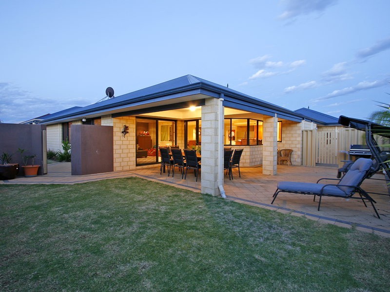 3 Dunsfold Street, Butler WA 6036