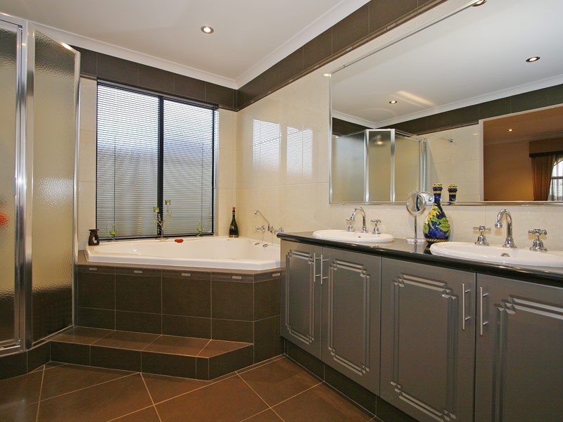 96 Benenden Avenue, Butler WA 6036