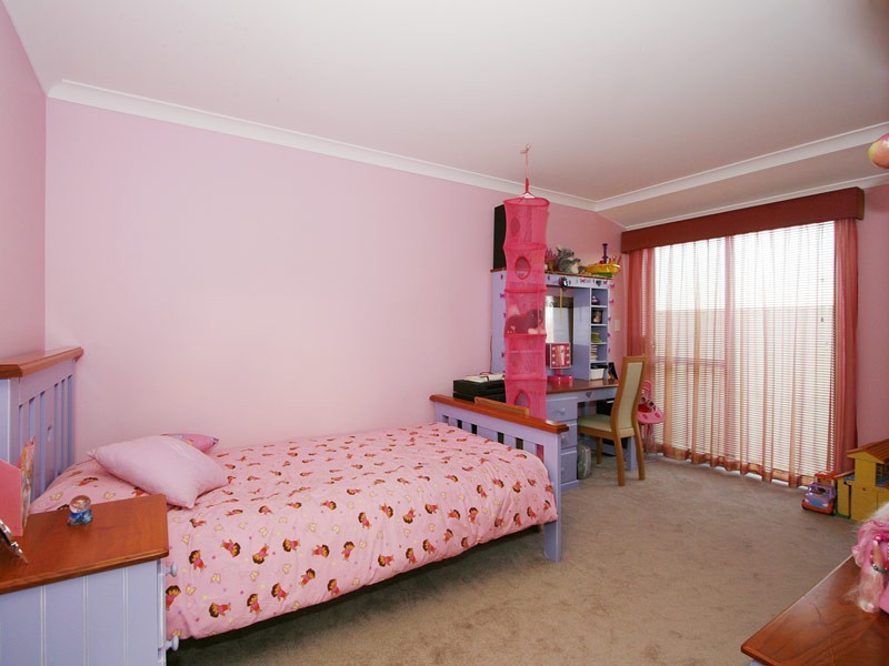 96 Benenden Avenue, Butler WA 6036
