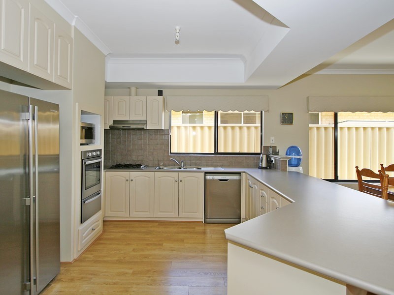 8 Dunsfold Street, Butler WA 6036