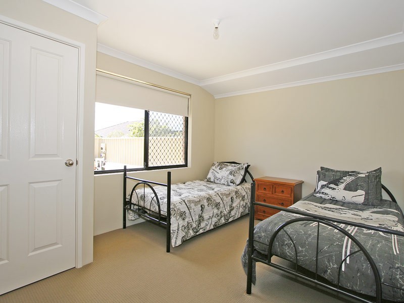 8 Dunsfold Street, Butler WA 6036