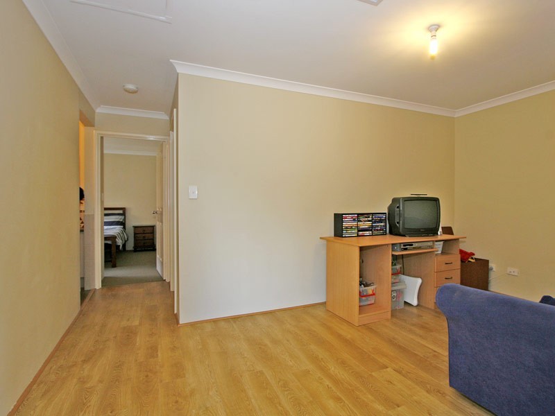 8 Dunsfold Street, Butler WA 6036