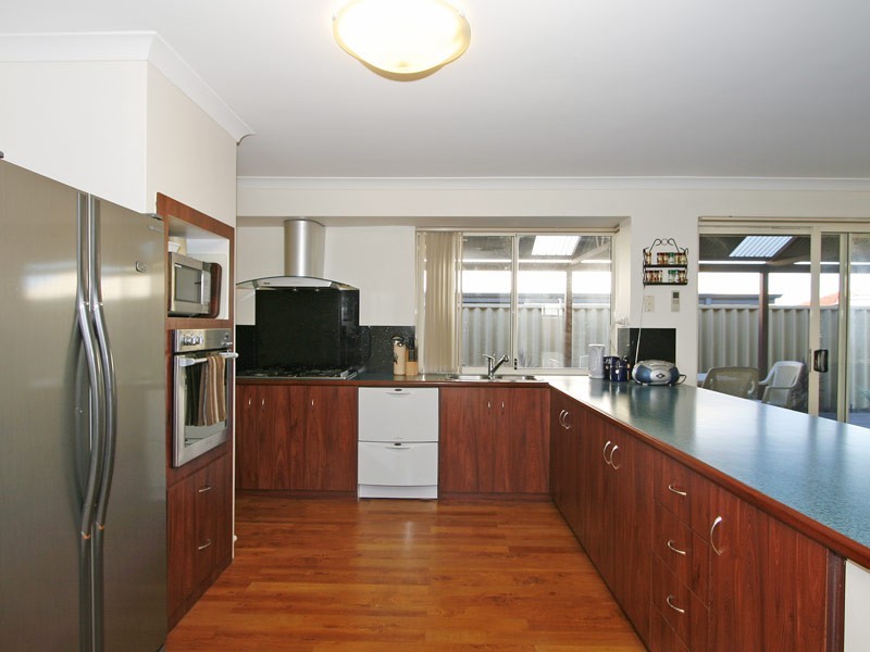 24 Alveley Loop, Butler WA 6036