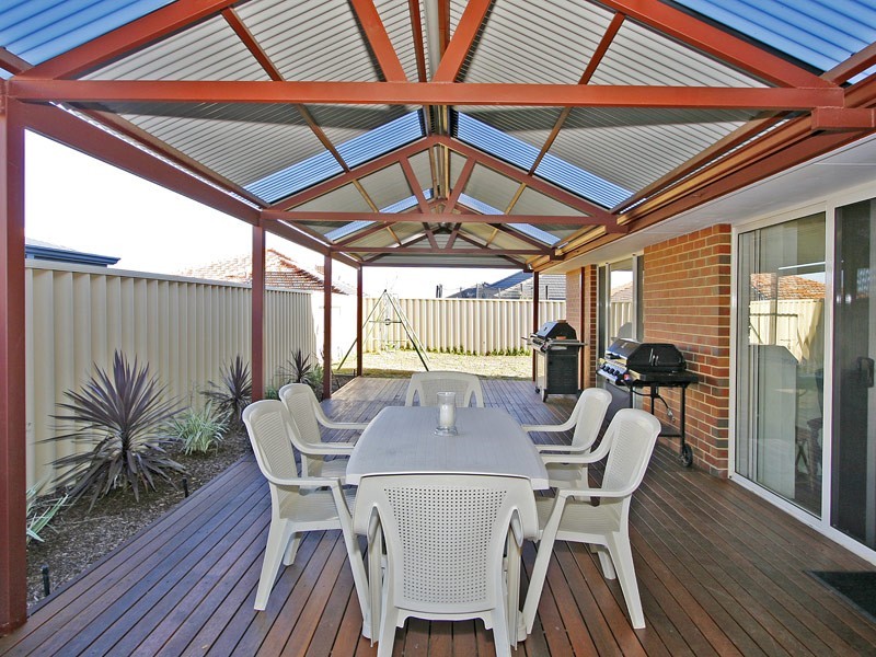 24 Alveley Loop, Butler WA 6036