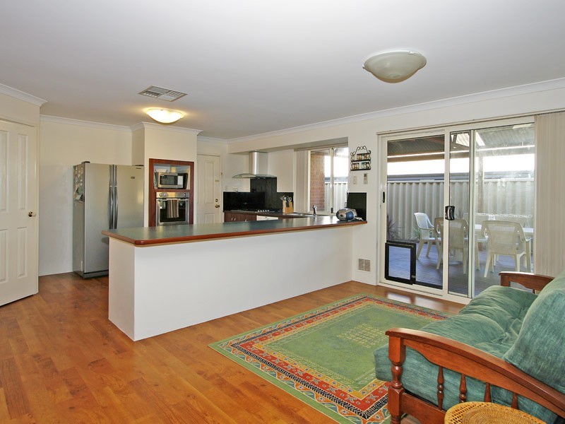 24 Alveley Loop, Butler WA 6036