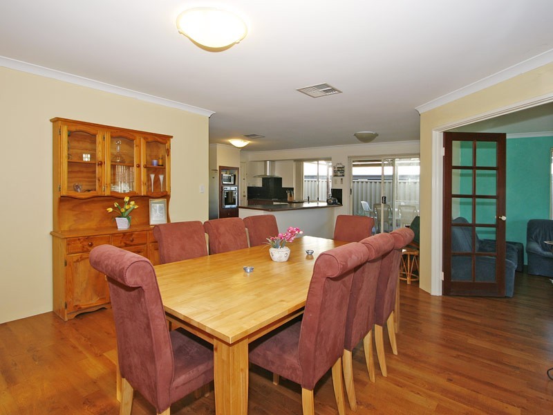 24 Alveley Loop, Butler WA 6036