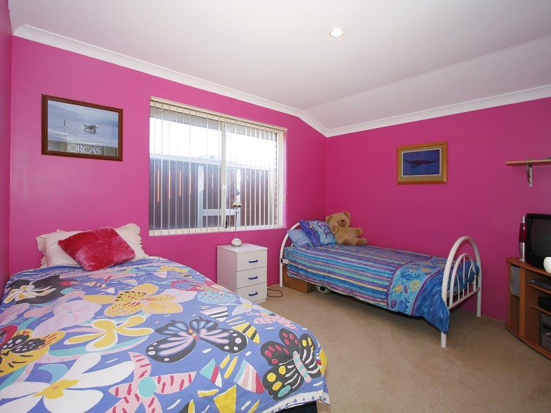 24 Alveley Loop, Butler WA 6036