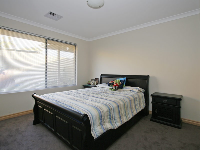 22 Ridgewood Boulevard, Ridgewood WA 6030